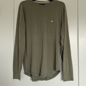 Men’s A&F SOFT long-sleeve tee